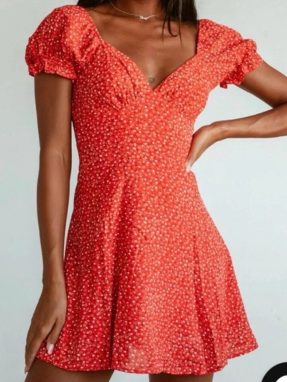 EUC Princess Polly red floral babydoll puff sleeves v-neck mini dress size 6